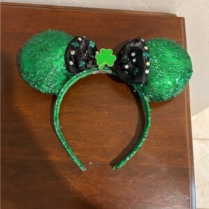 Green Sequin Mickey Ear Headband with Black Bow